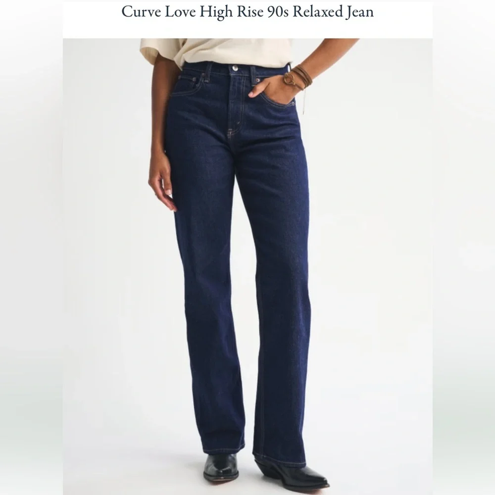 Abercrombie & Fitch Curve Love High Rise 90’s Relaxed Jeans - Picture 1 of 3